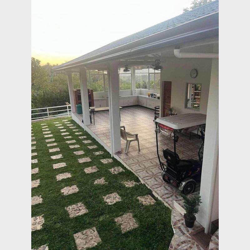 Prime Property Overlooking Farmhouse Near Twinlakes Tagaytay!