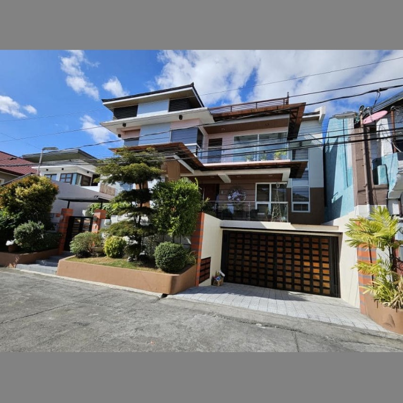 Luxurious House in BF Homes Parañaque – Prime Location Near Alabang Hills! 🏡✨