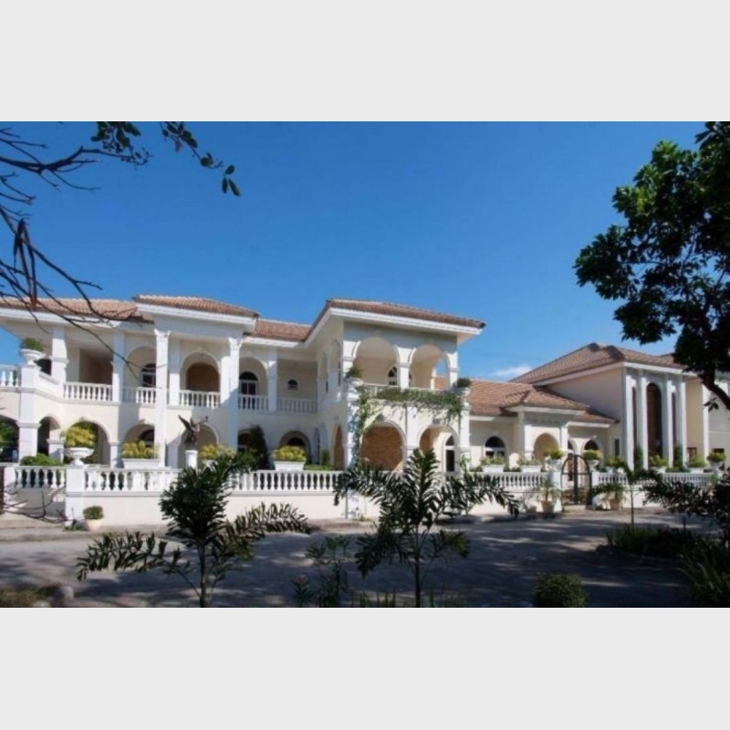 10 Bedrooms House And Lot For Sale In San Fernando, Pampanga